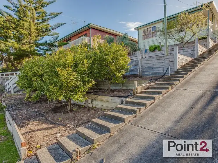 98 Weeroona Street, Rye VIC 3941