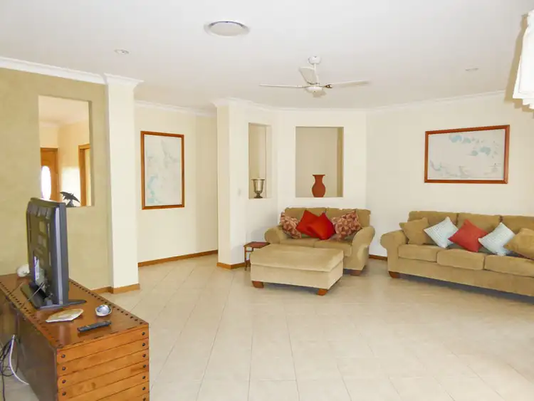 Second view of Homely house listing, 4 Blue Wren Close, Gulmarrad NSW 2463