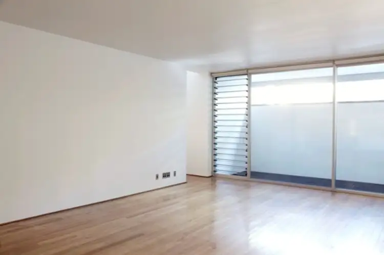 Third view of Homely apartment listing, 319/50 Burton Street, Darlinghurst NSW 2010