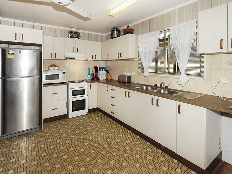 Fourth view of Homely house listing, 5 KIRKWOOD ST, Margate QLD 4019