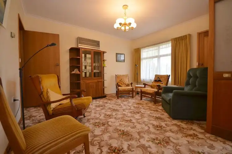 Third view of Homely house listing, 10 Bowden Street, Horsham VIC 3400