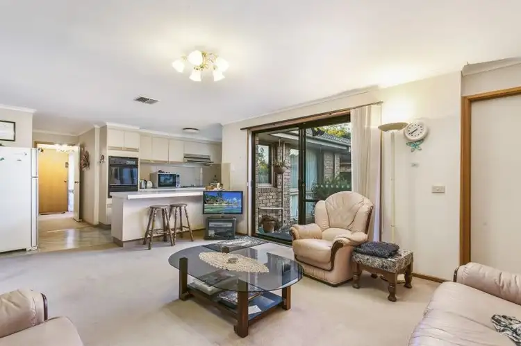 Fourth view of Homely house listing, 5 BLUEBERRY CLOSE, Cranbourne North VIC 3977