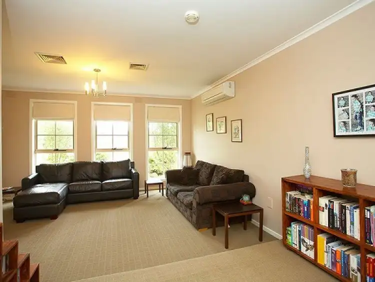 Fifth view of Homely house listing, 3 Grevillia Court, Altona Meadows VIC 3028