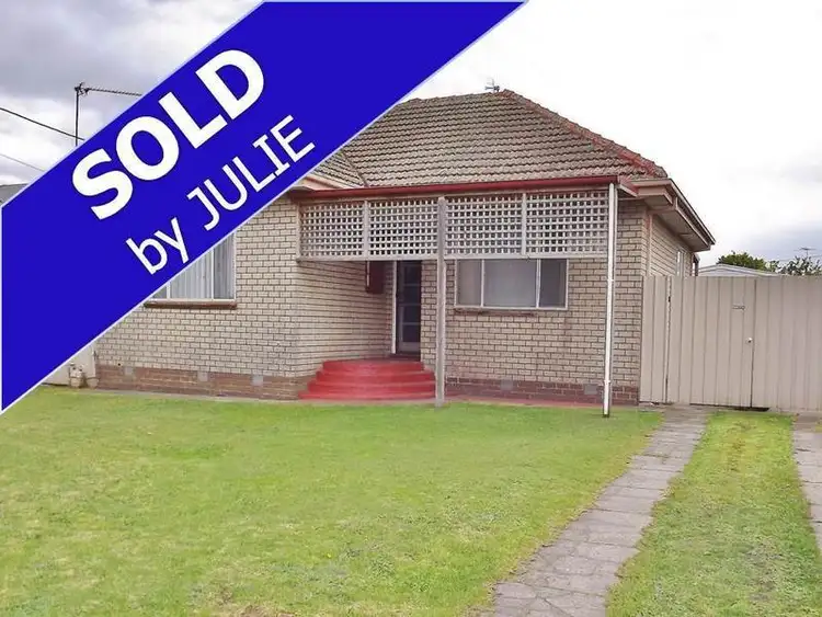 9 Rubery Street, Moe VIC 3825