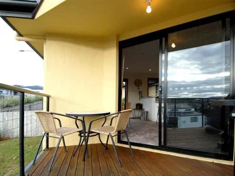 Seventh view of Homely house listing, 1/8 Paige Court, Mornington TAS 7018