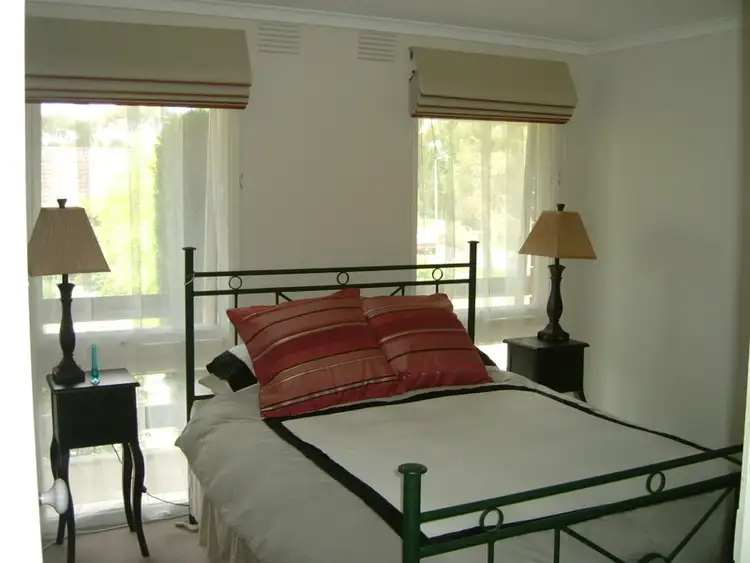 Fourth view of Homely house listing, 10 Isaacs Close, Sunbury VIC 3429