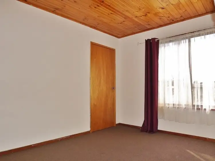 Seventh view of Homely house listing, 6 Malnham Crescent, Newborough VIC 3825