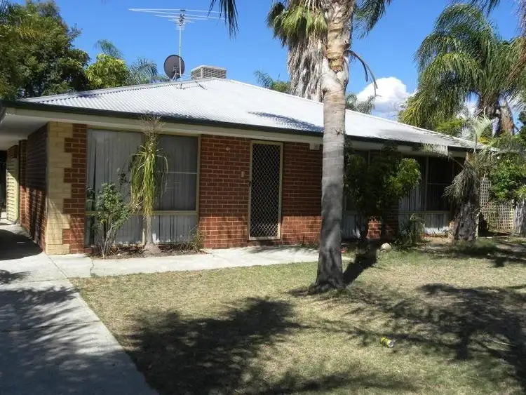 8 Greta Place, Thornlie WA 6108
