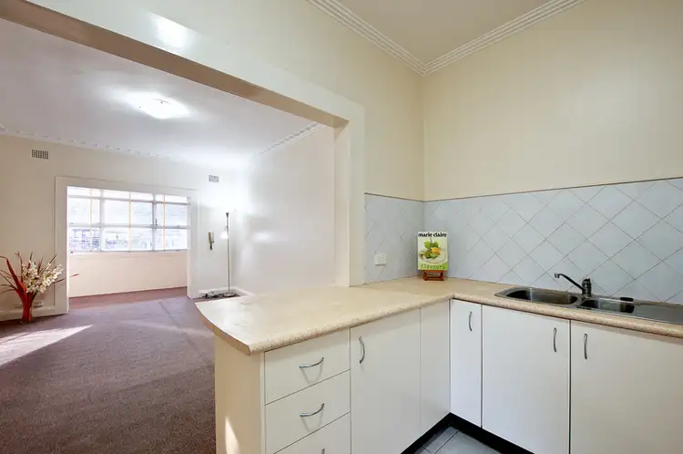 Third view of Homely apartment listing, 6/15 Wellington Street, Bondi NSW 2026