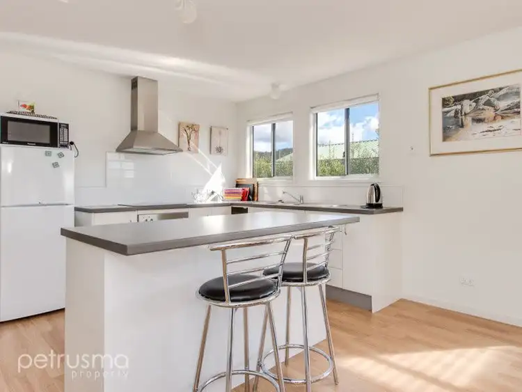 Fifth view of Homely villa listing, 2/31 Strawberry Hill Court, Orford TAS 7190