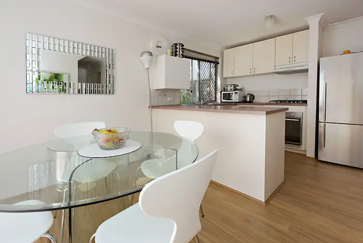 2/8 Ninth Avenue, Maylands WA 6051