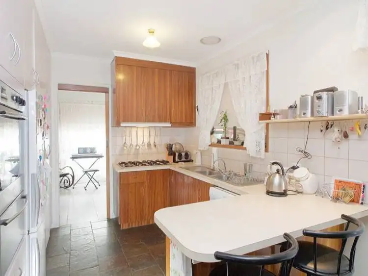 Fifth view of Homely house listing, 1 Currawong Court, Lara VIC 3212