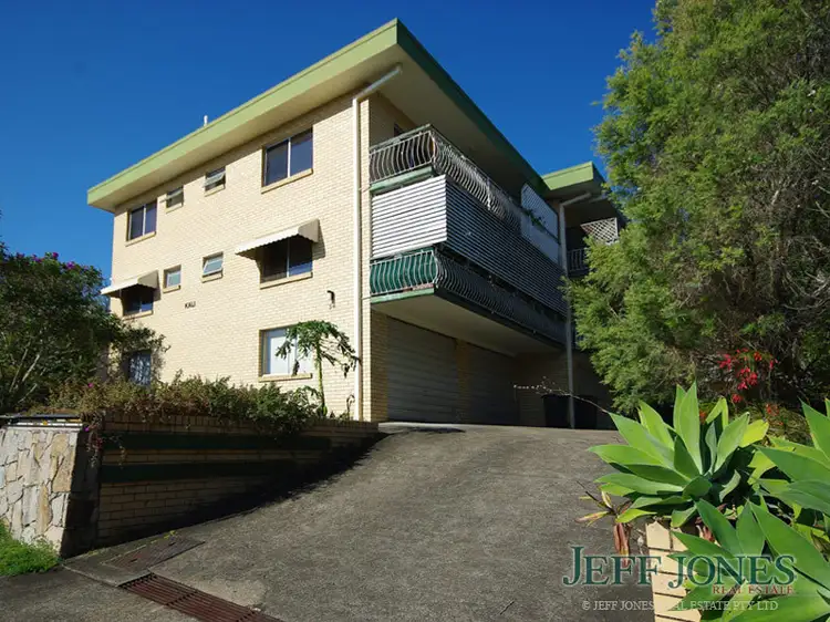 Main view of Homely unit listing, 2/54 Peach Street, Greenslopes QLD 4120