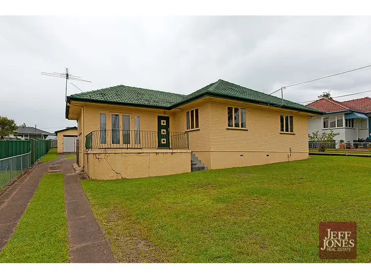 70 Dorothea Street, Cannon Hill QLD 4170