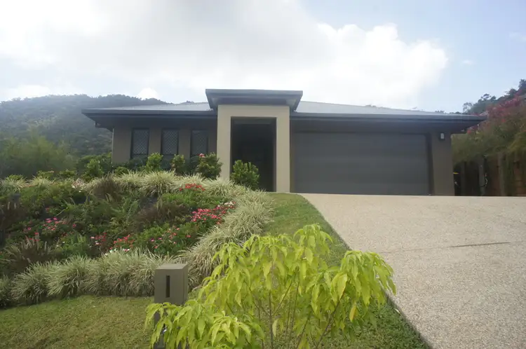 19 Willoughby Close, Redlynch QLD 4870