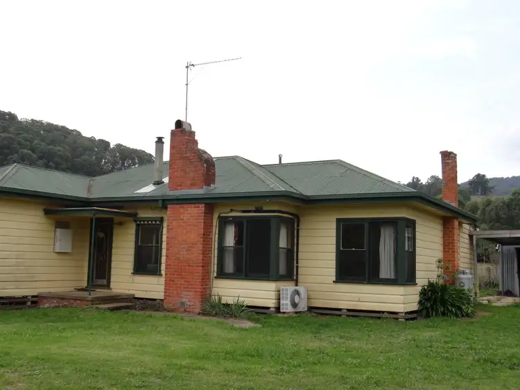 Main view of Homely house listing, 6867 Great Alpine Road, Porepunkah VIC 3740