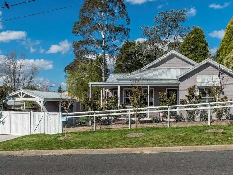 2 Hansen Street, Bowral NSW 2576