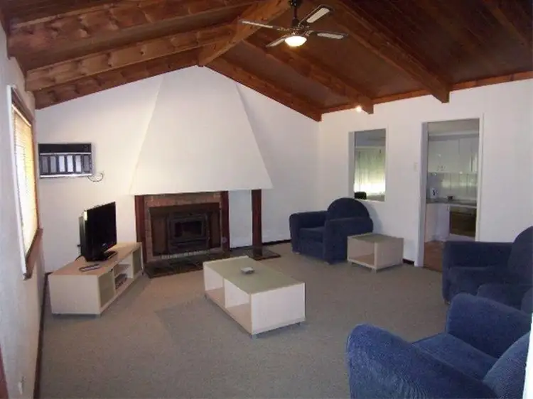 86 Delany Ave, Bright VIC 3741