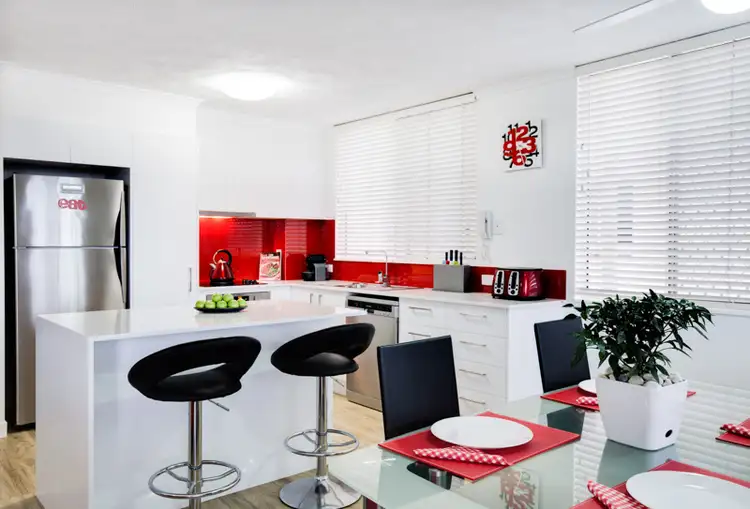 2/9 Rooke Street, Dicky Beach QLD 4551