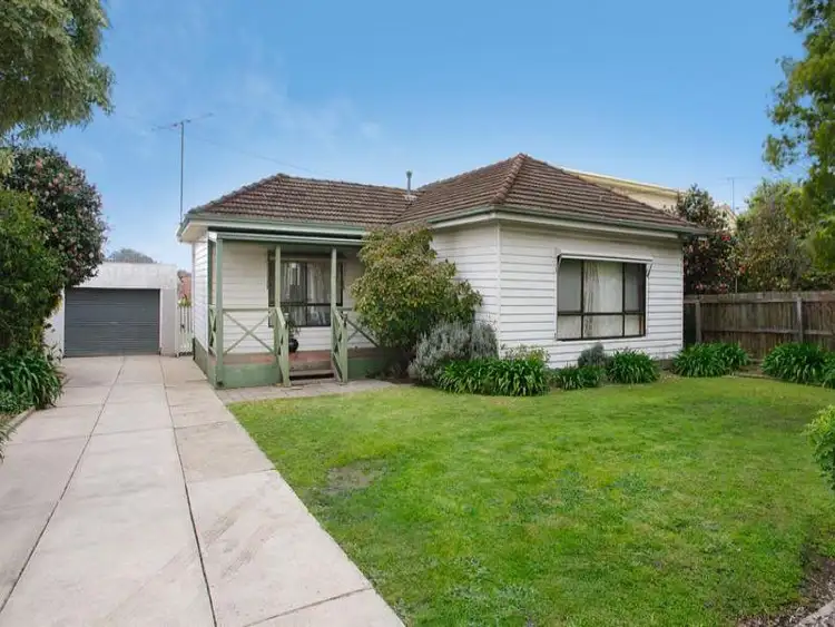 19 Arthur Street, Hamlyn Heights VIC 3215