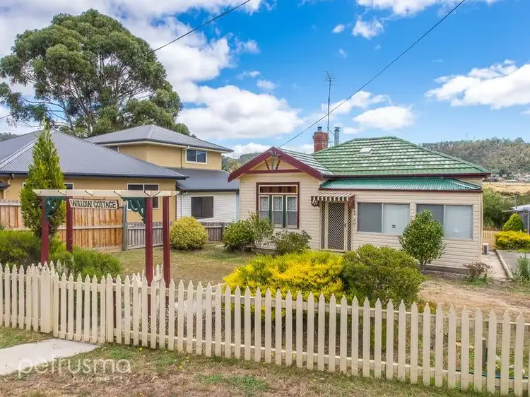 13 Lachlan Road, New Norfolk TAS 7140