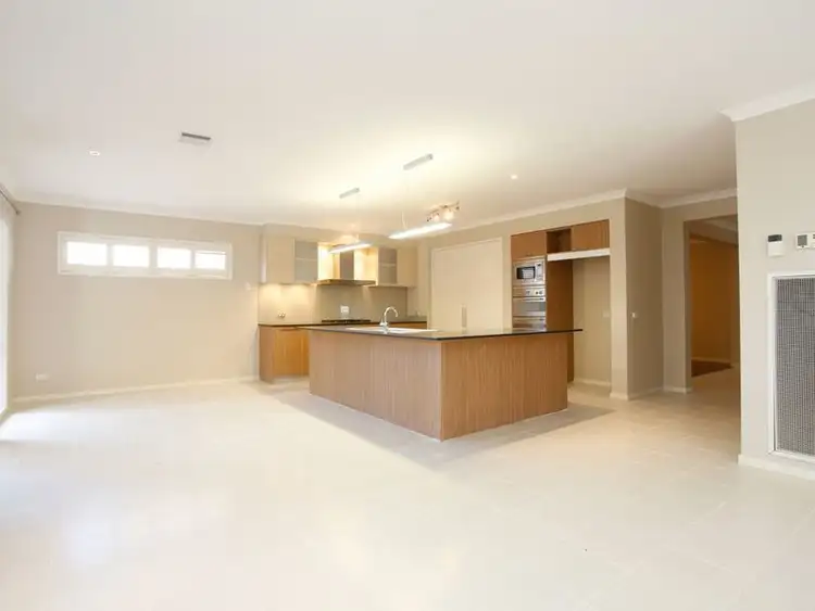 Seventh view of Homely house listing, 9 Moresby Court, Craigieburn VIC 3064