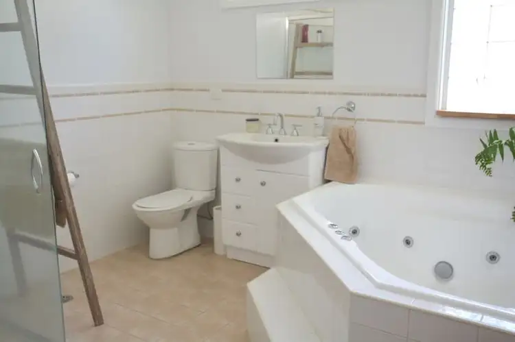 Sixth view of Homely house listing, 105 Fourth Avenue, Narromine NSW 2821