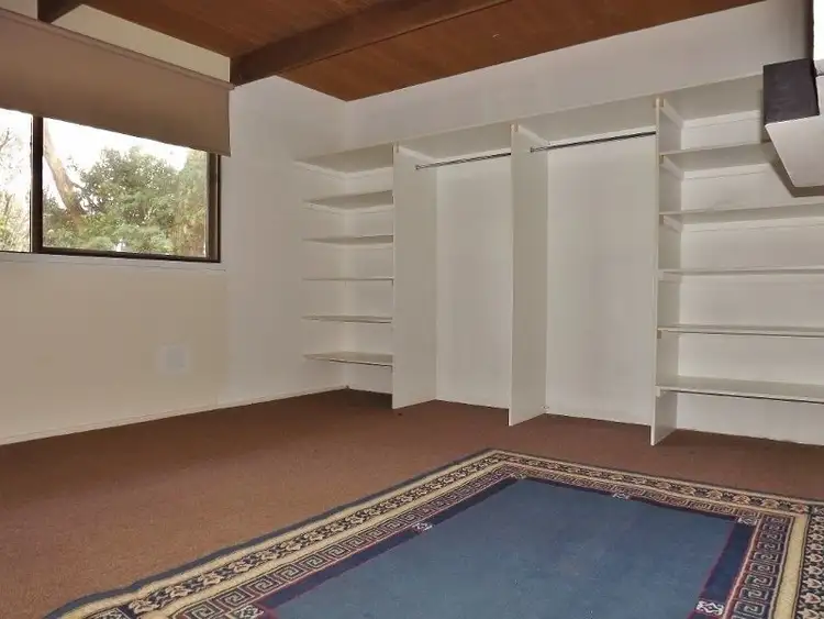 Seventh view of Homely house listing, 5 St Gwinear Court, Rawson VIC 3825