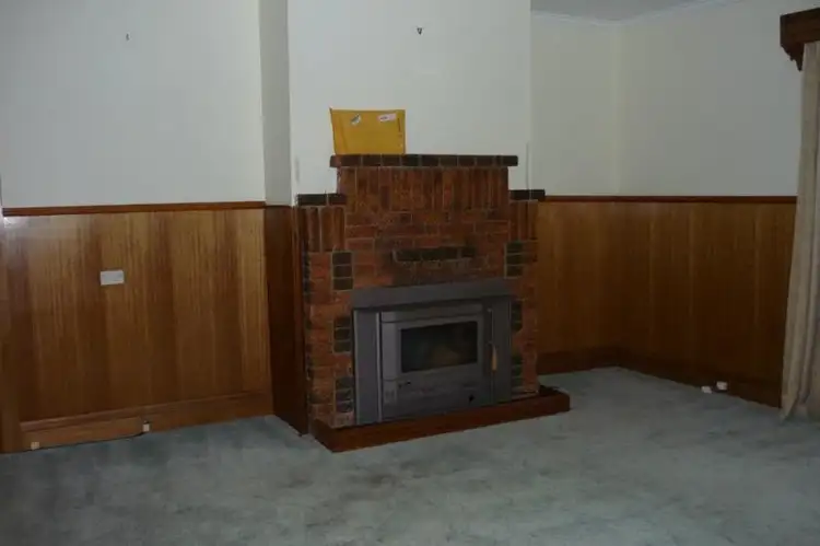 Sixth view of Homely house listing, 1 Simpson Avenue, Rupanyup VIC 3388