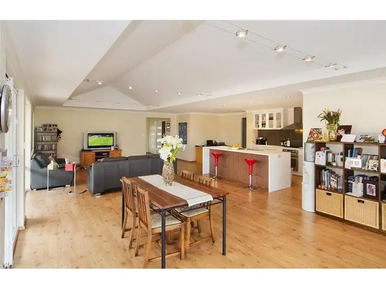 Fourth view of Homely house listing, 8 Anna Capel View, Geographe WA 6280