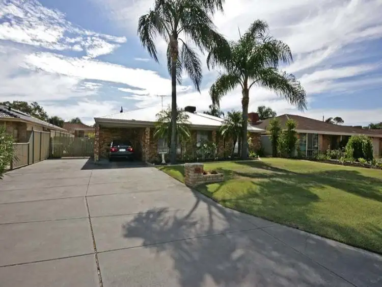 Second view of Homely house listing, 13 Camelot Court, Thornlie WA 6108