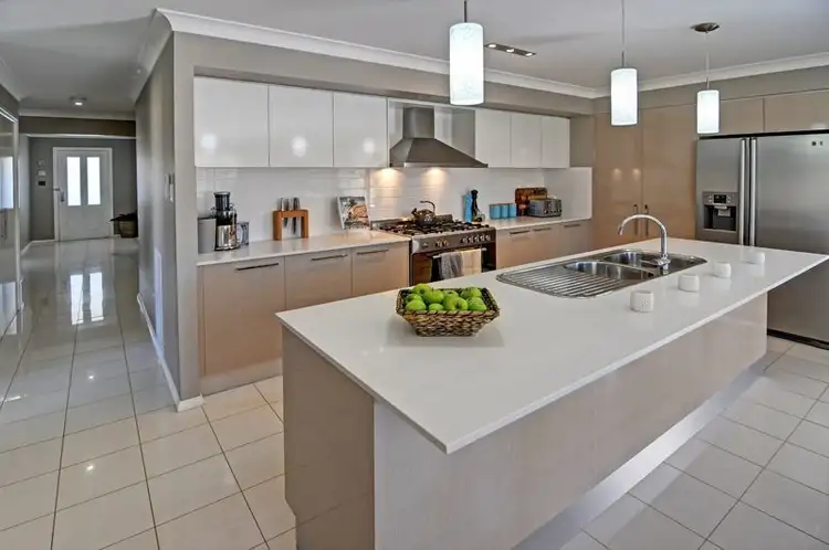 Second view of Homely house listing, 4 Lantana Place, Orange NSW 2800