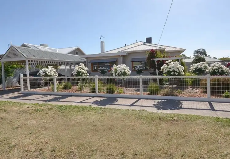 12 Rose Street, Horsham VIC 3400