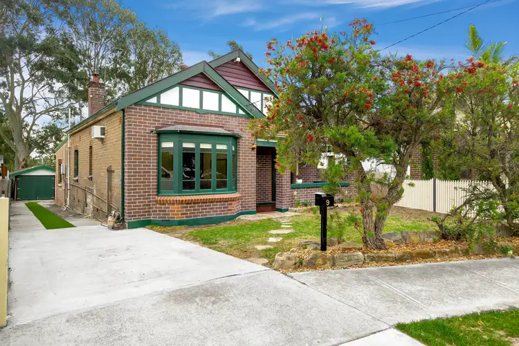 9 Birriwa Avenue, Belfield NSW 2191