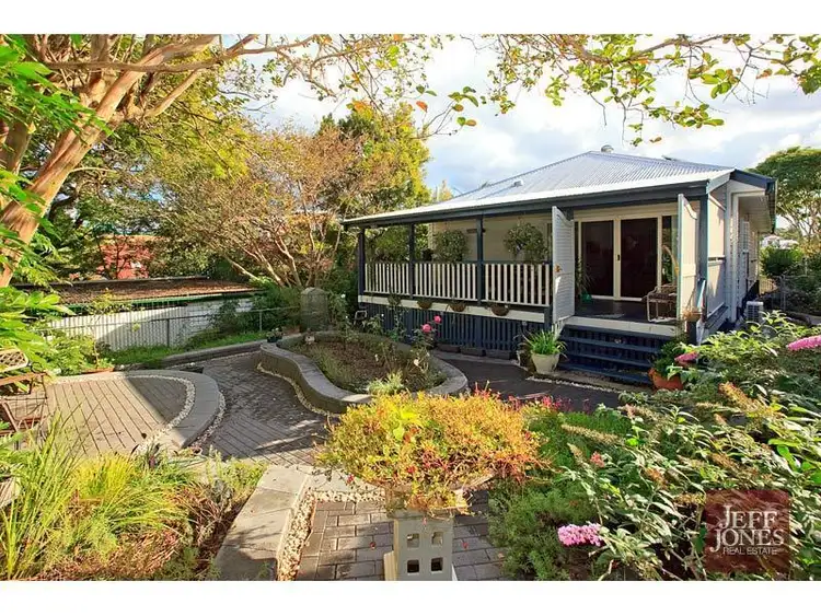 104 Henry Street, Greenslopes QLD 4120