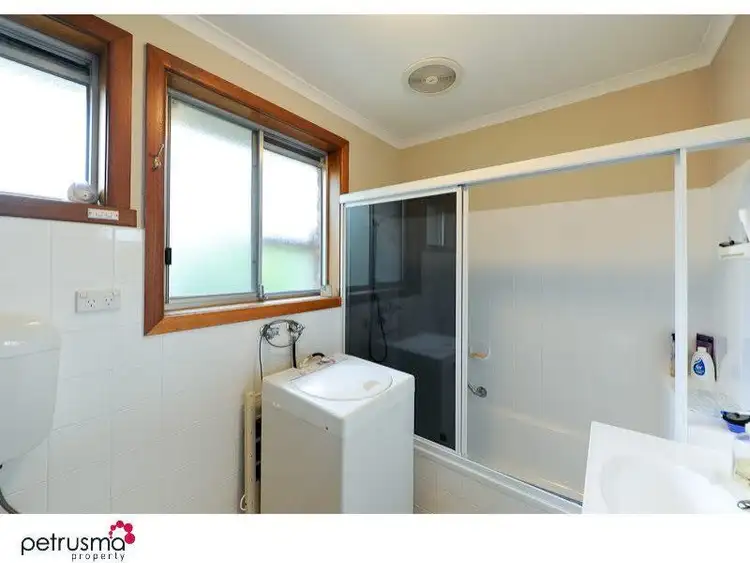 Sixth view of Homely unit listing, 3/57 Malunna Road, Lindisfarne TAS 7015