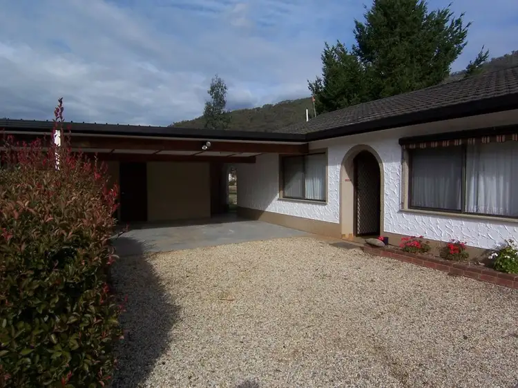 Main view of Homely unit listing, 1/896 Great Alpine Road, Freeburgh VIC 3741
