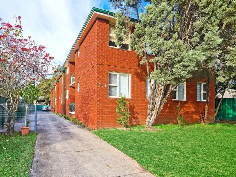 253 Concord Rd, North Strathfield NSW 2137