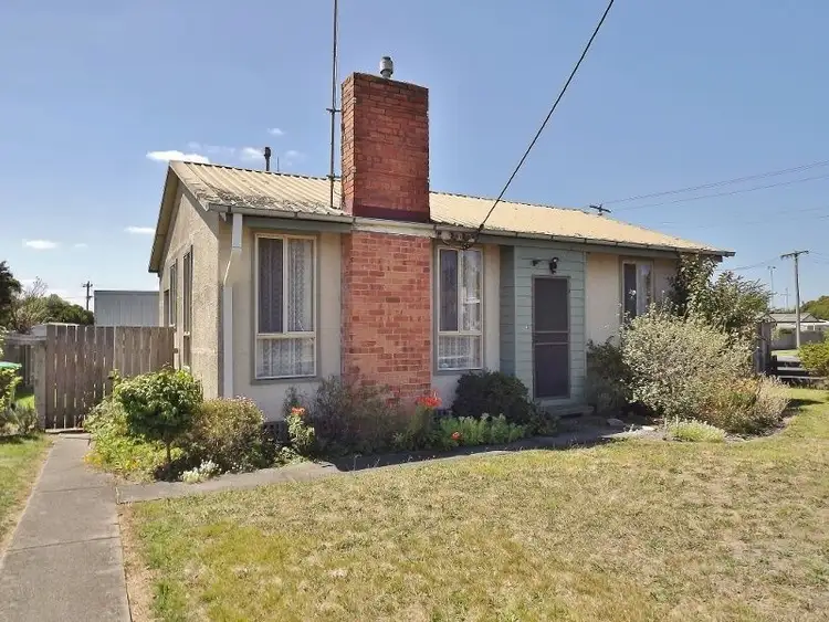 Second view of Homely house listing, 2 Marshall Avenue, Moe VIC 3825