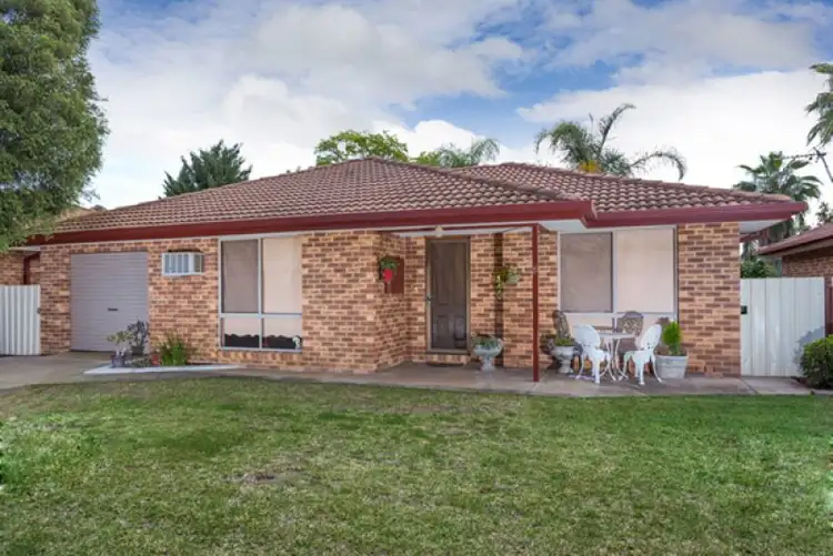 Main view of Homely unit listing, 5/9 Travers Street, Wagga Wagga NSW 2650