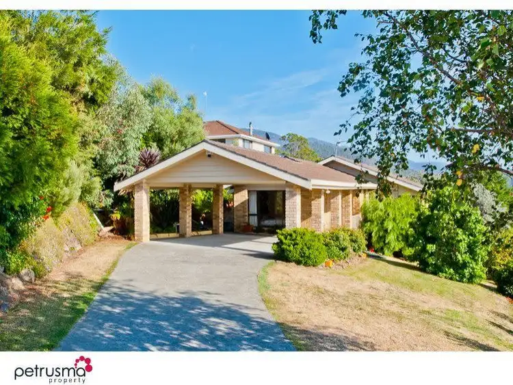 6 Officer Street, Rosetta TAS 7010