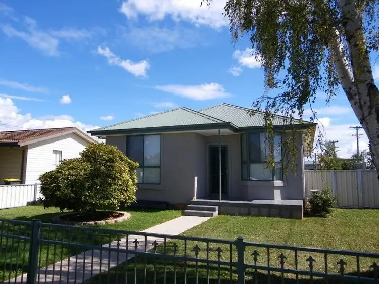 187 Clinton Street, Orange NSW 2800