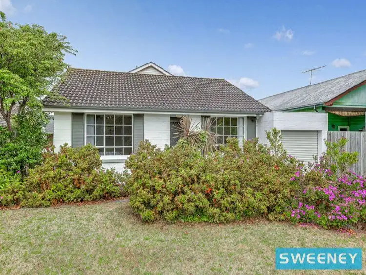 1/9 Romawi Street, Altona VIC 3018