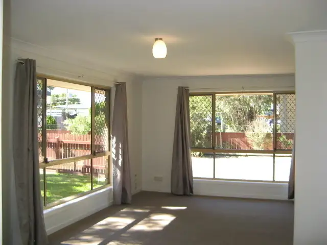 Fifth view of Homely house listing, 4 Ford Street, Raceview QLD 4305