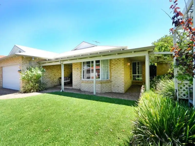 Main view of Homely house listing, 27 Wakeley Way, Duncraig WA 6023