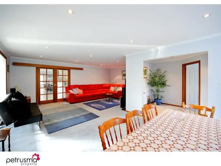 Second view of Homely house listing, 5 Freesia Crescent, Kingston TAS 7050