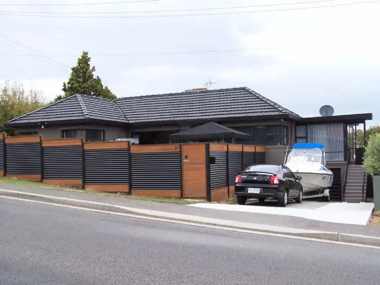 41 East Derwent Highway, Rose Bay TAS 7015