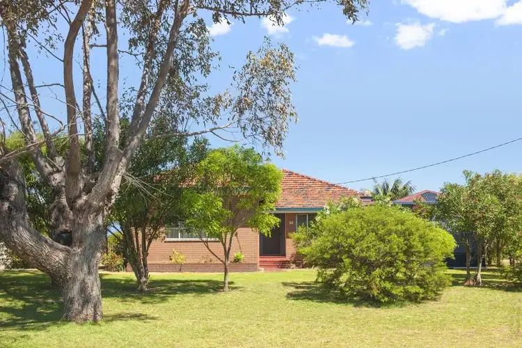 14 South Street, West Busselton WA 6280