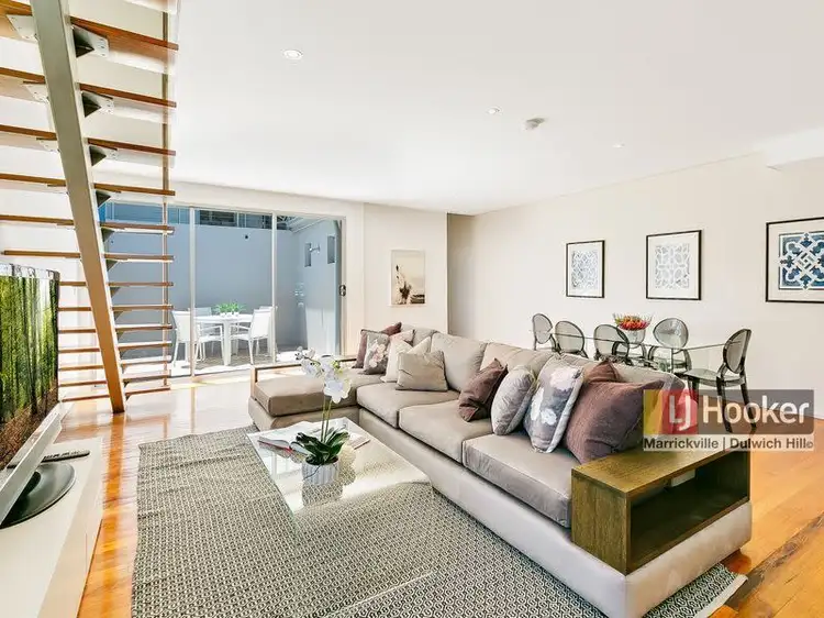 1/1A Cowper Street, Marrickville NSW 2204