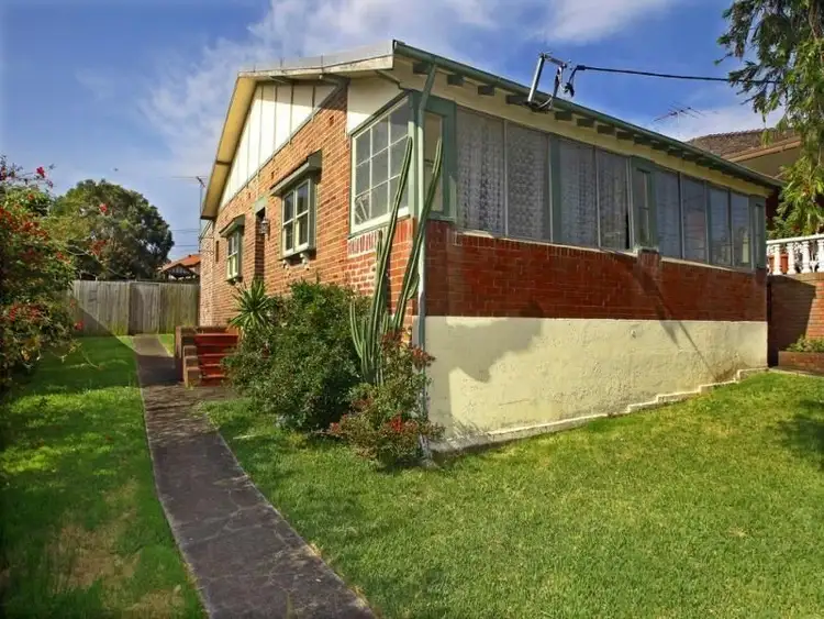 41 Fourth St, Ashbury NSW 2193